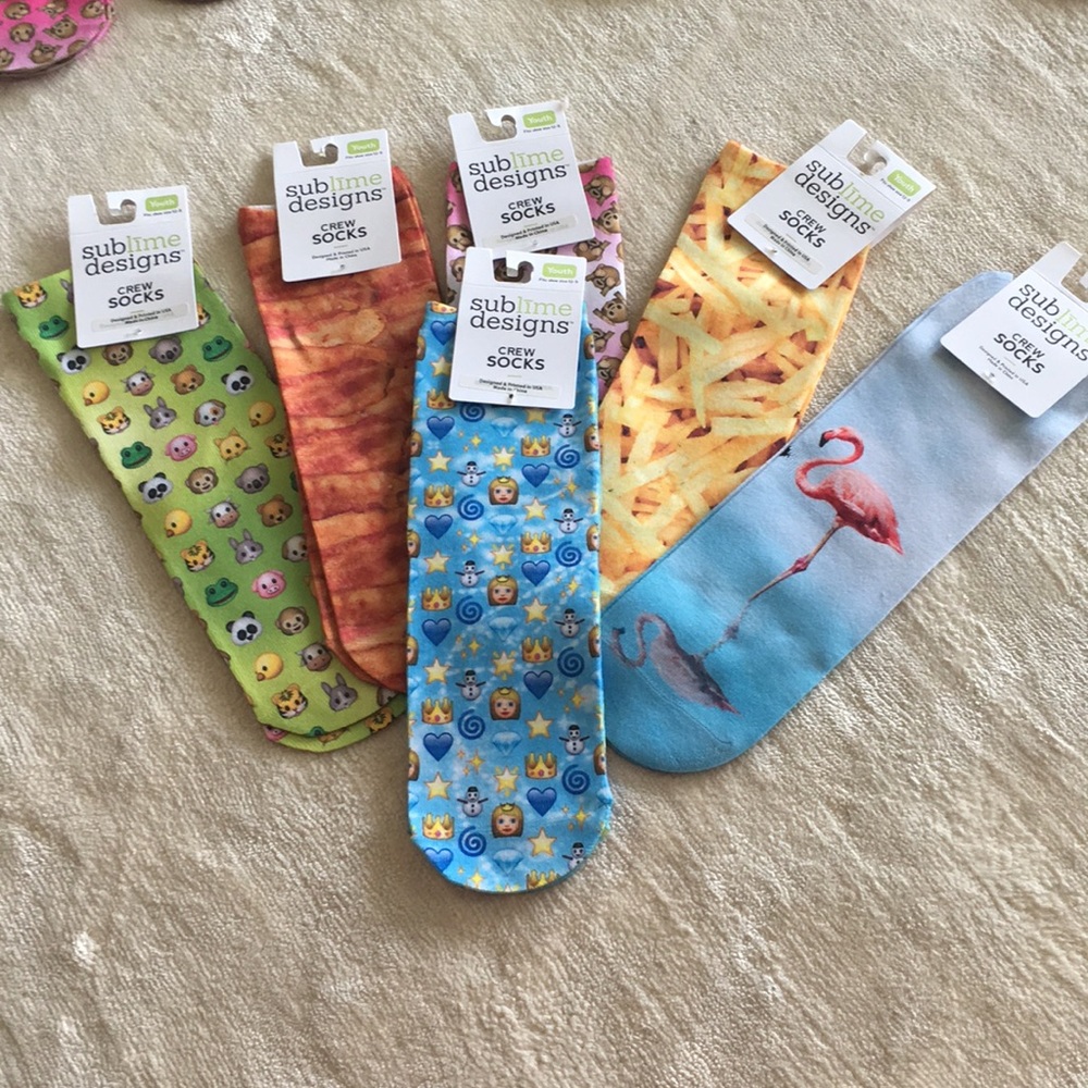 NWT Sublime Design Youth Crew Socks Princess 👑